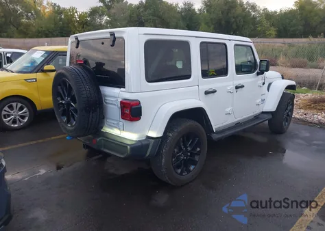 2022 Jeep Wrangler 4Xe Unlimited Sahara 4X4 из США, поврежденный, VIN 1C4JJXP67NW274854